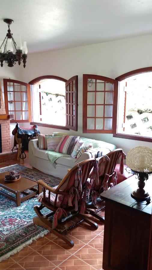 Casa Das Glicinias Perto Do Centro Villa Monte Verde  Bagian luar foto