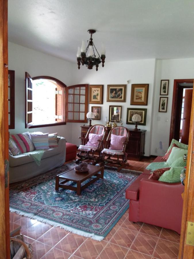 Casa Das Glicinias Perto Do Centro Villa Monte Verde  Bagian luar foto
